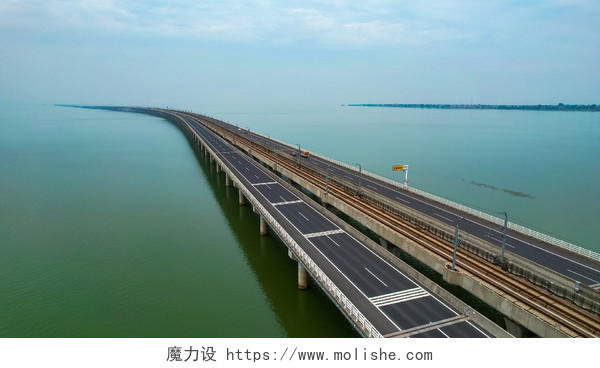 高清南京石臼湖特大桥自然风景壁纸